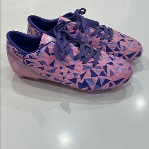 NEW Girls Soccer Cleats ~ Dream Pairs